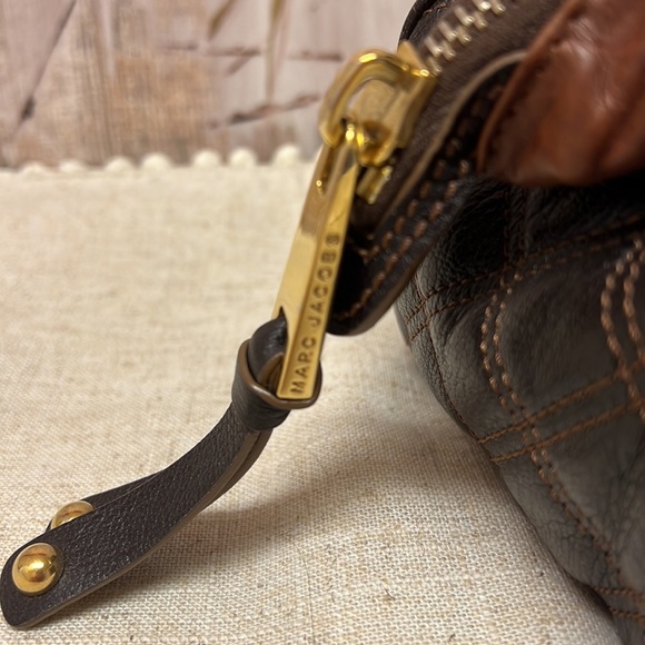 Marc Jacobs Gordon Satchel Handbag In Truffle Leather MSRP $1295 - Picture 4 of 13